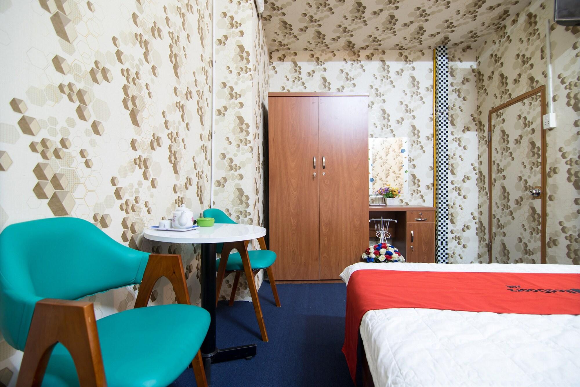 Reddoorz Near Tan Son Nhat Airport 3 TP. Hồ Chí Minh Ngoại thất bức ảnh